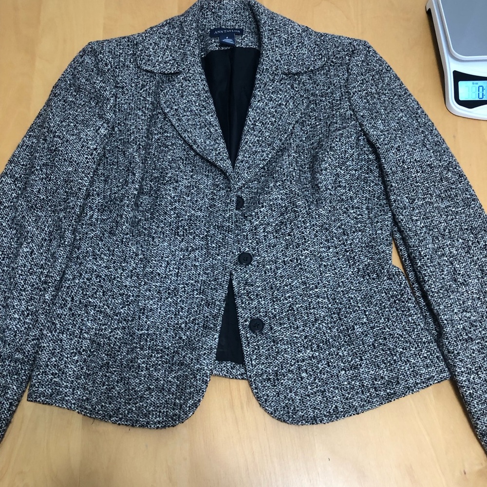 Ann Taylor Charcoal and Black Tweed Blazer - Picture 2 of 4